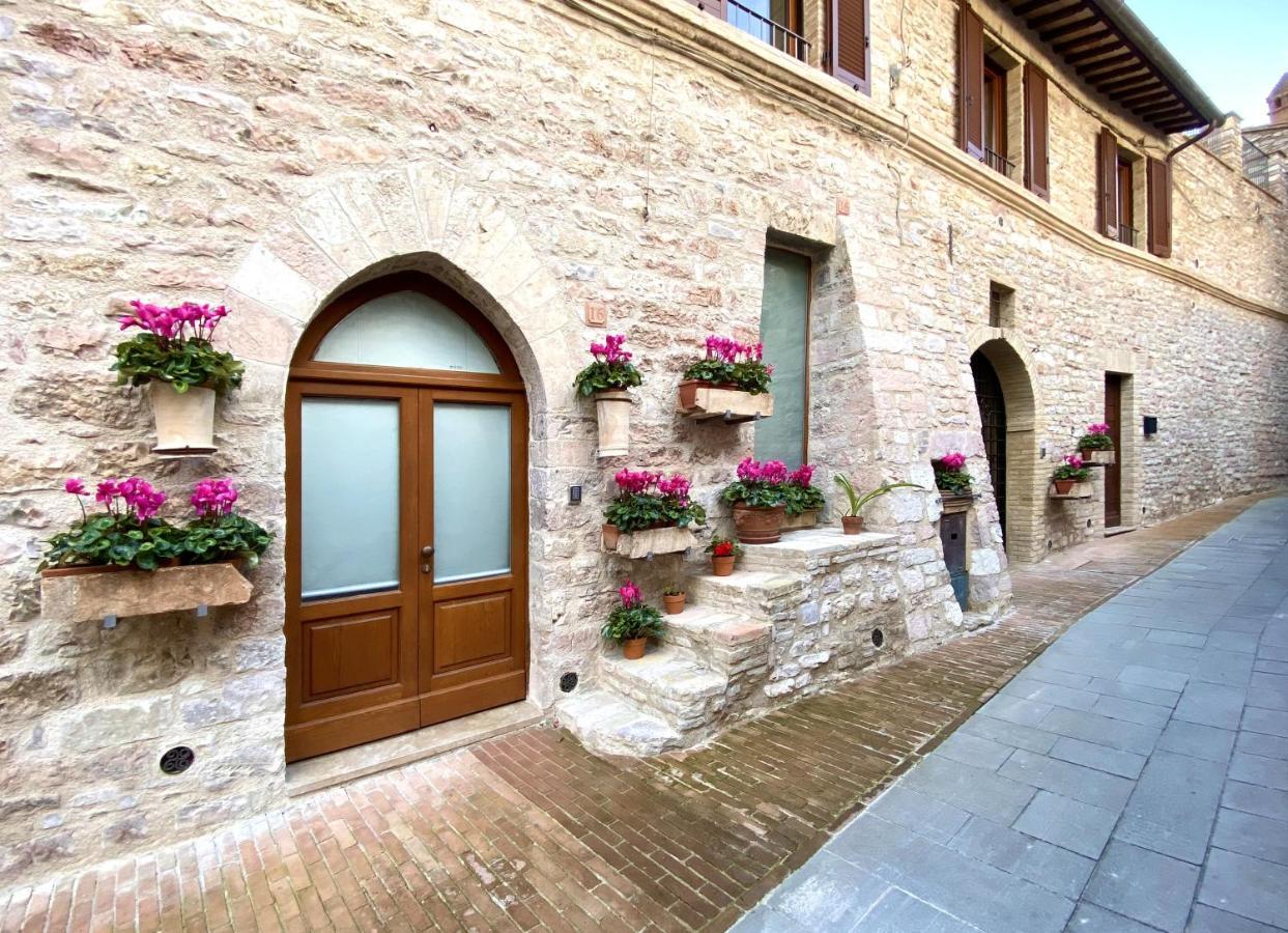 Camere Capobove Ассизи Экстерьер фото